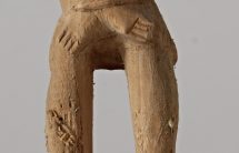 „ Ecce Homo”, drewno niepolichromowane, wys. 20 cm, MET/67193