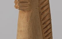 Anioł, drewno niepolichromowane, wys. 14,2 cm, MET/67211