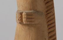 Anioł, drewno niepolichromowane, wys. 14,5 cm, MET/67213