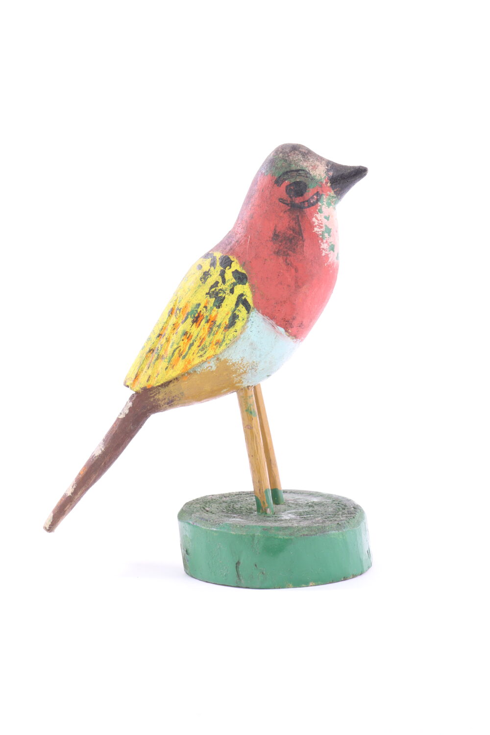 Rzeźba kolorowego ptaka