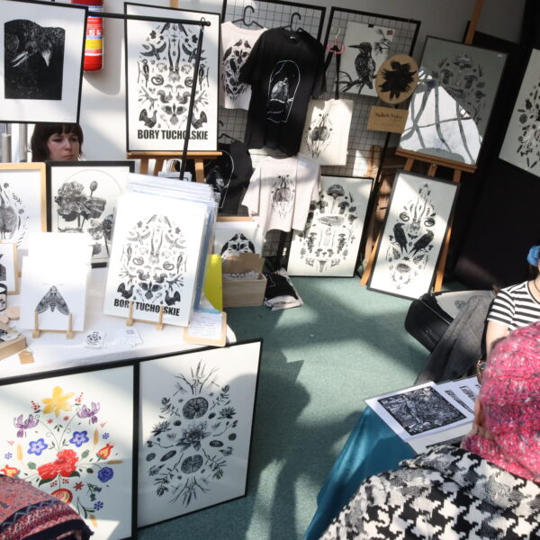 Kiermasz Wielkanocny - stoisko z grafiką 