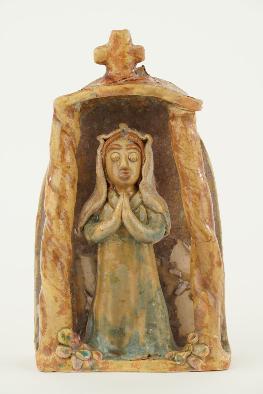 Kapliczka z Matką Boską - rzeźba