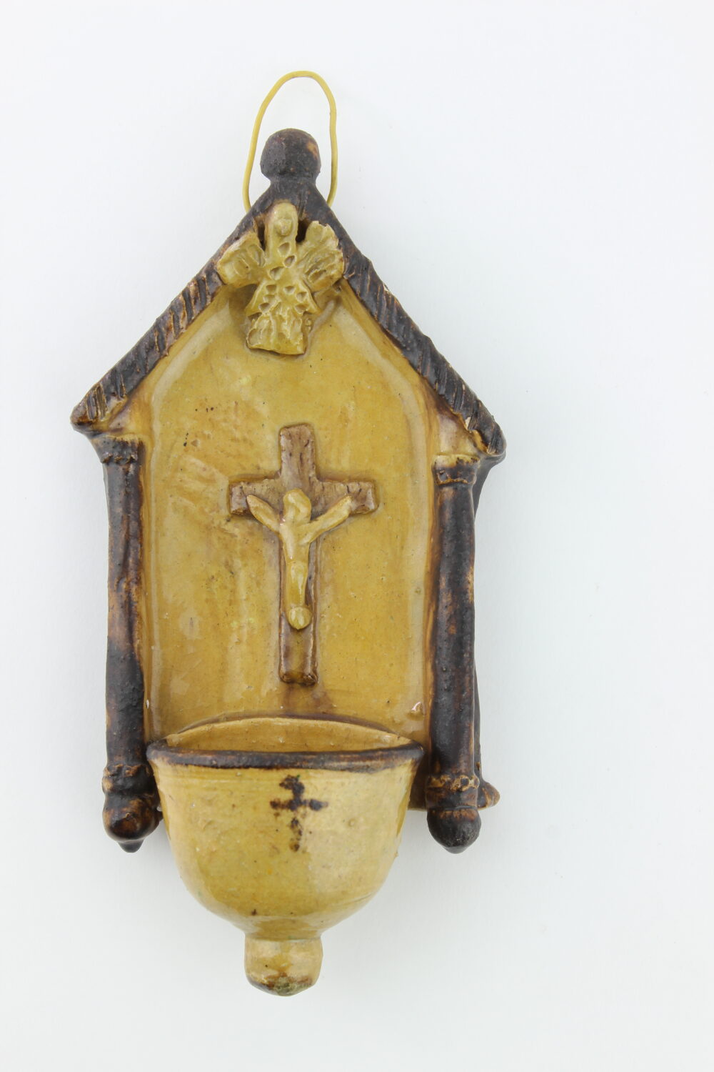 Kropielniczka z Jezusem na krzyżu