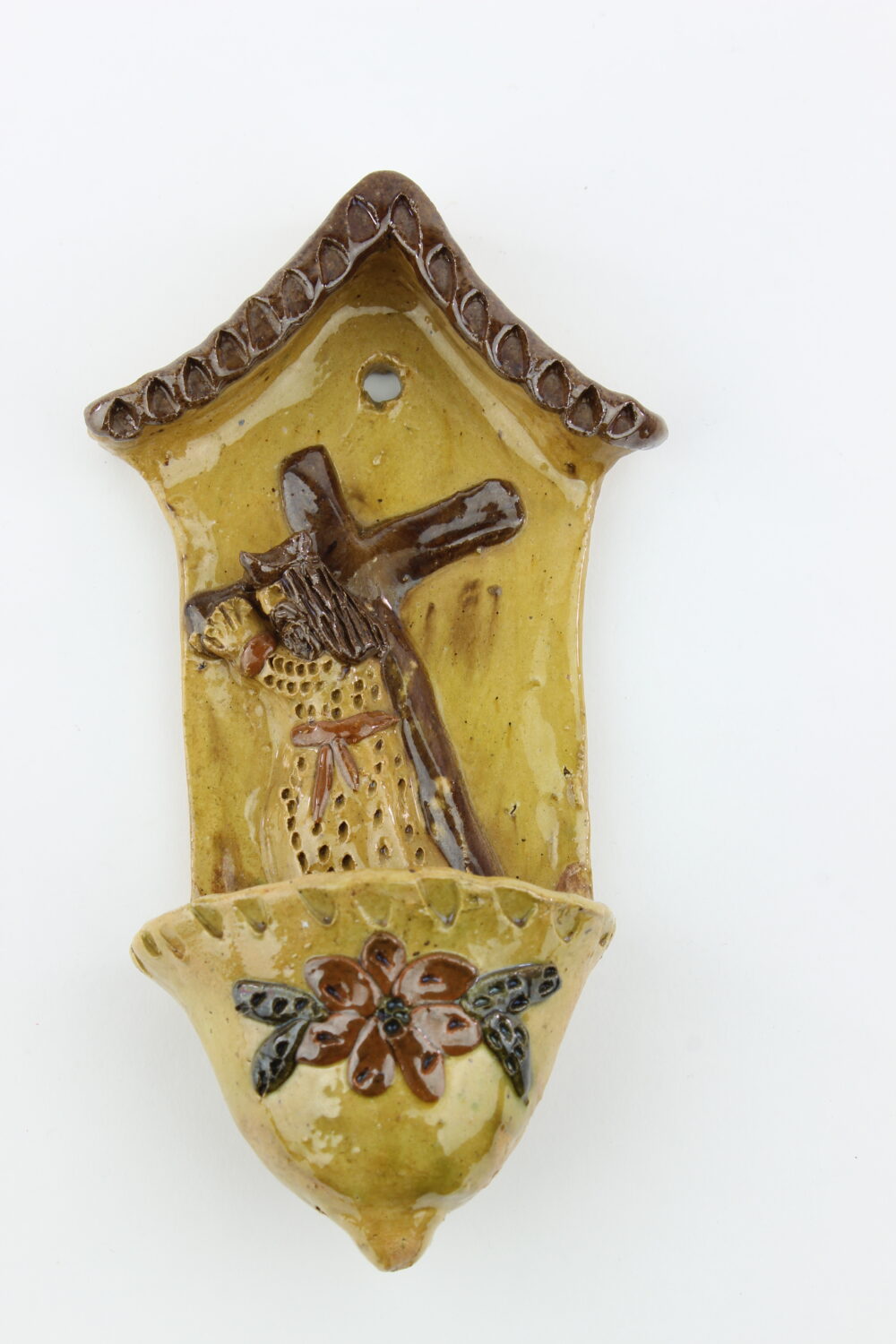 Kropielniczka z Jezsem, który niesie krzyż na ramieniu