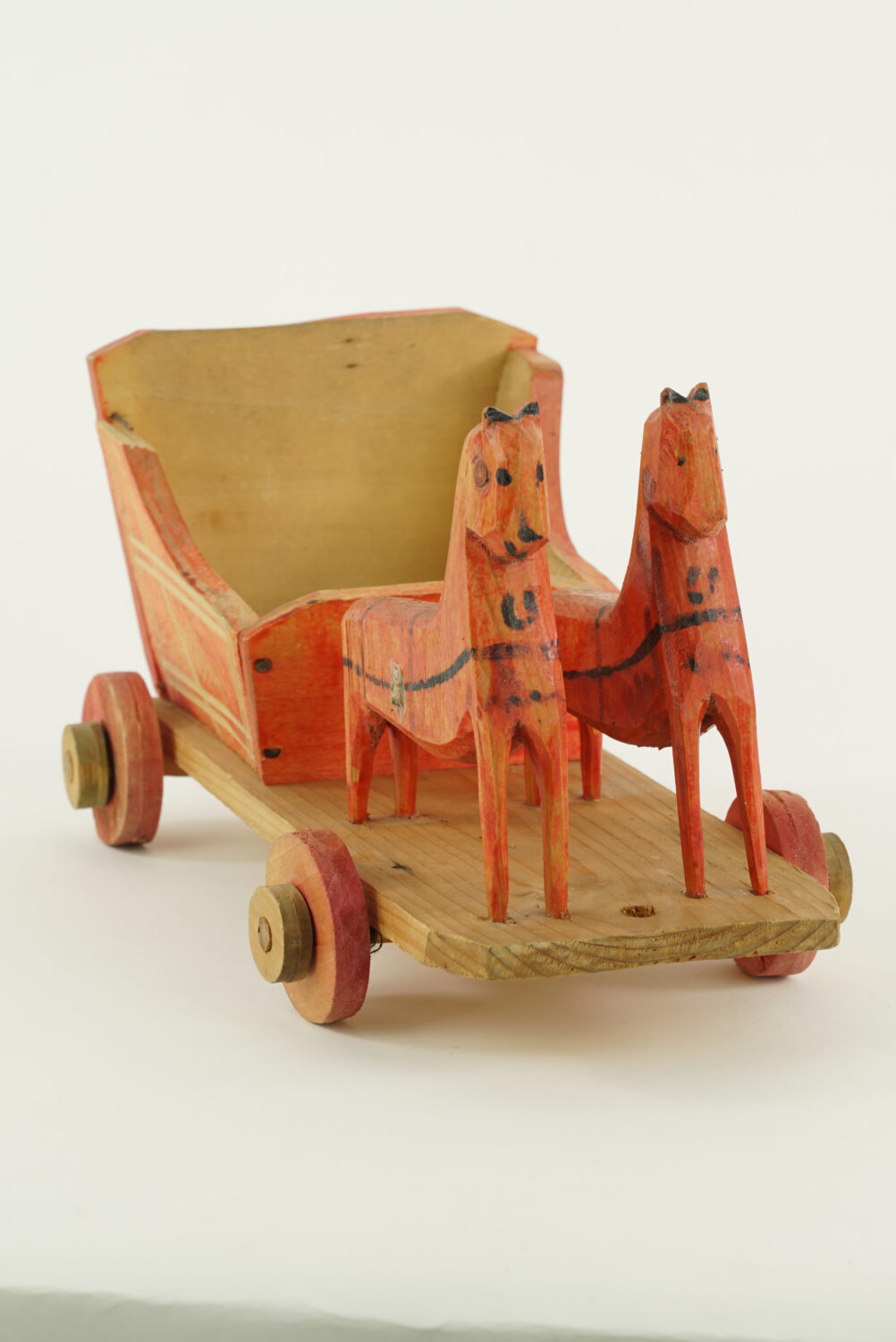 Zabawka drewniana - bryczka z konikami